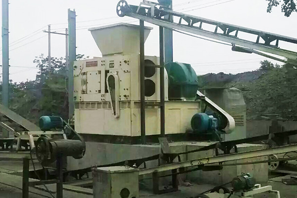 ɽ���L(zh��ng)�εV�ۉ���F(xi��n)��(ch��ng)